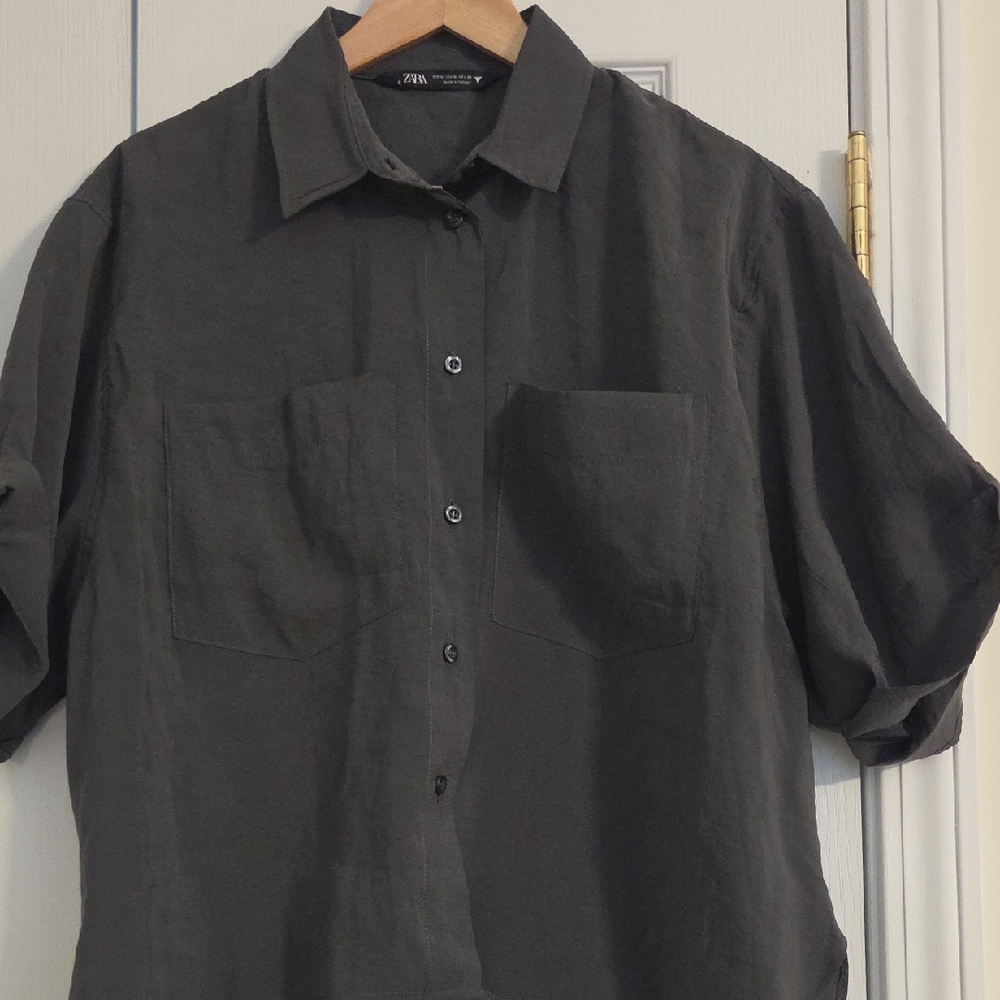 Zara Dark Gray Casual Button-Down Shirt with Chest Pockets